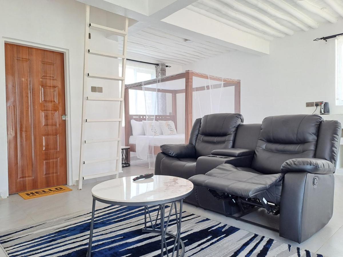 דיאני ביץ' Cave Diani Holiday Apartments מראה חיצוני תמונה