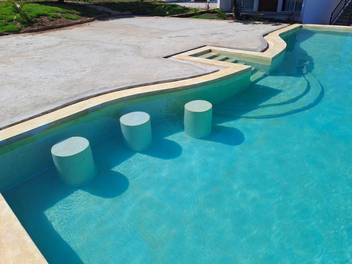 דיאני ביץ' Cave Diani Holiday Apartments מראה חיצוני תמונה