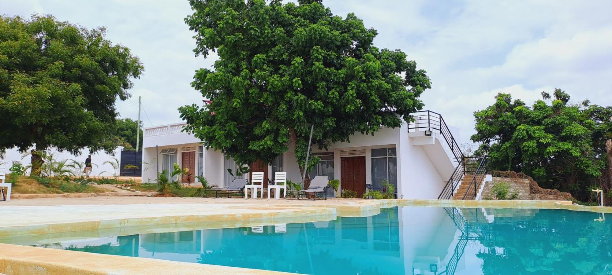 דיאני ביץ' Cave Diani Holiday Apartments מראה חיצוני תמונה